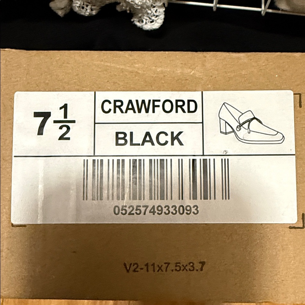 Journee Collection Crawford Black Loafers